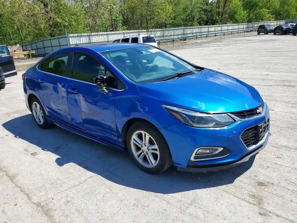 1G1BE5SM8H7173008 2017 CHEVROLET CRUZE-3