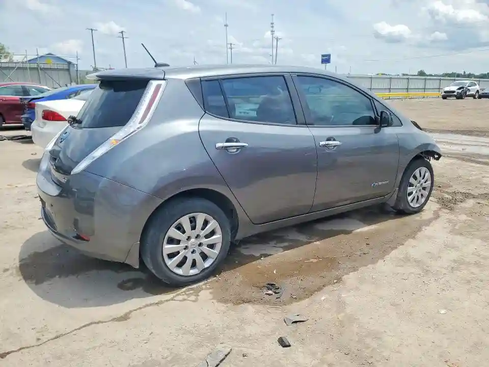 1N4BZ0CP5HC308451 2017 NISSAN LEAF-2