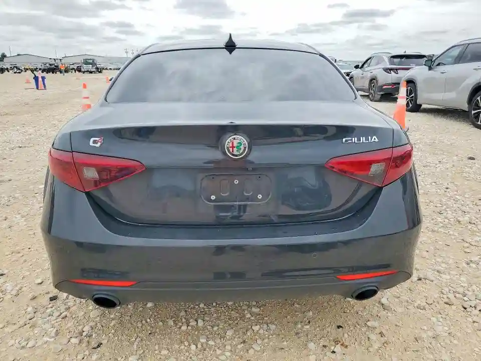 ZARFANAN2N7660186 2022 ALFA ROMEO GIULIA-5