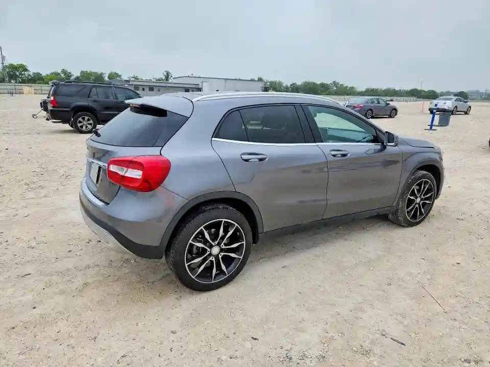 WDCTG4EB2GJ250879 2016 MERCEDES-BENZ GLA-CLASS-2