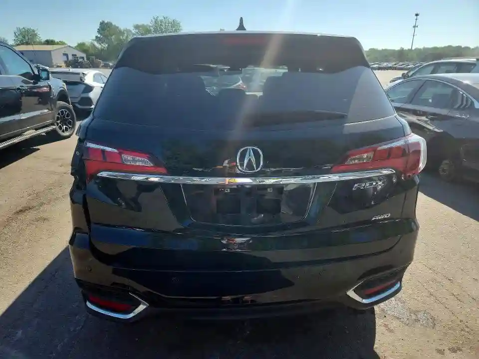 5J8TB4H7XJL002758 2018 ACURA RDX-5