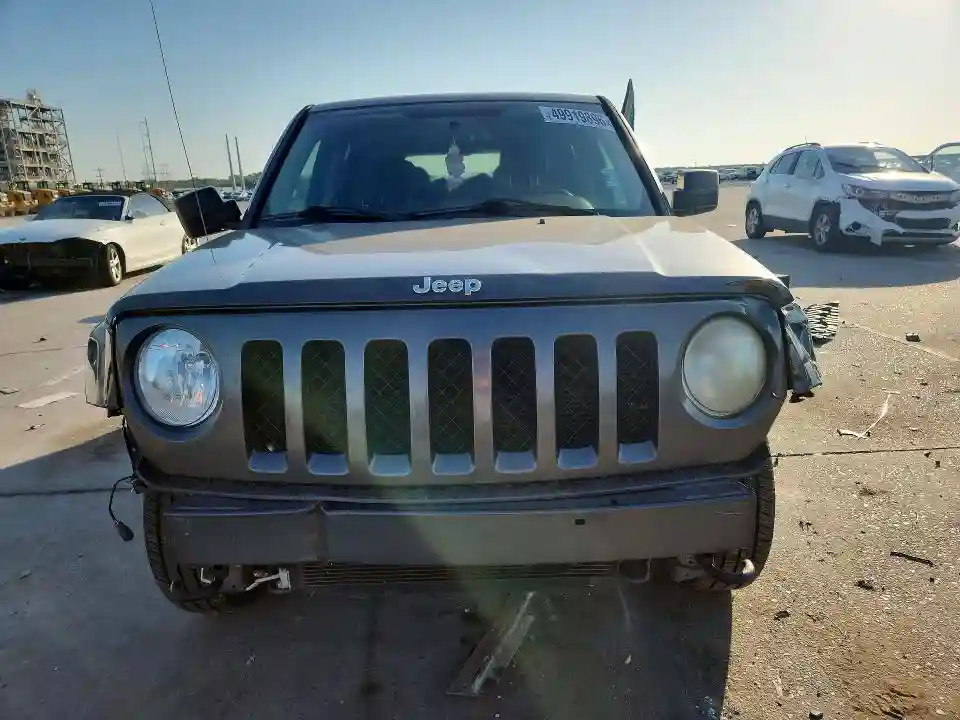 1C4NJRBB7HD135955 2017 JEEP PATRIOT-4