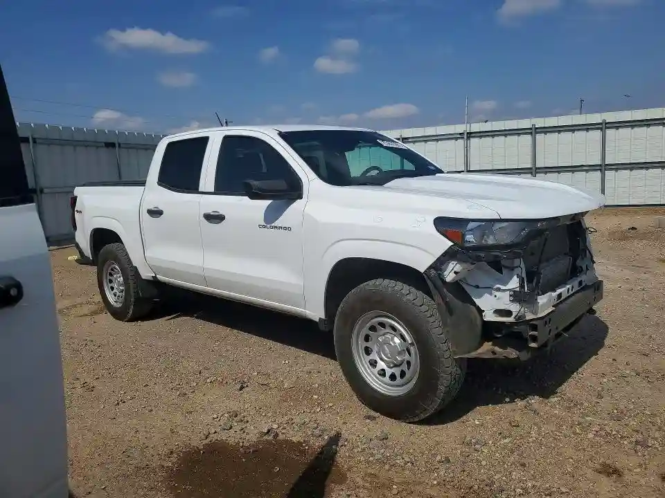 1GCPTBEK3P1160048 2023 CHEVROLET COLORADO-3