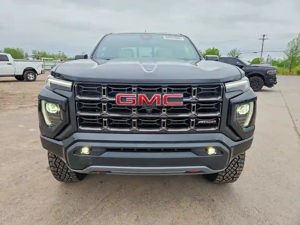 1GTP2DEK1S1228953 2025 GMC CANYON-4