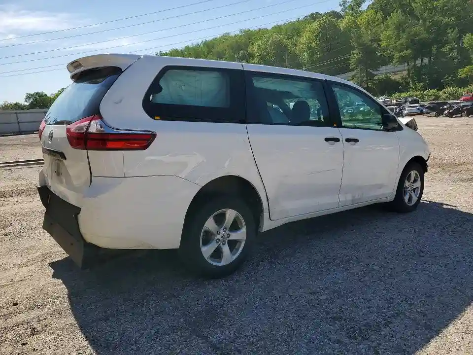 5TDZZ3DC9HS826826 2017 TOYOTA SIENNA L 7-2