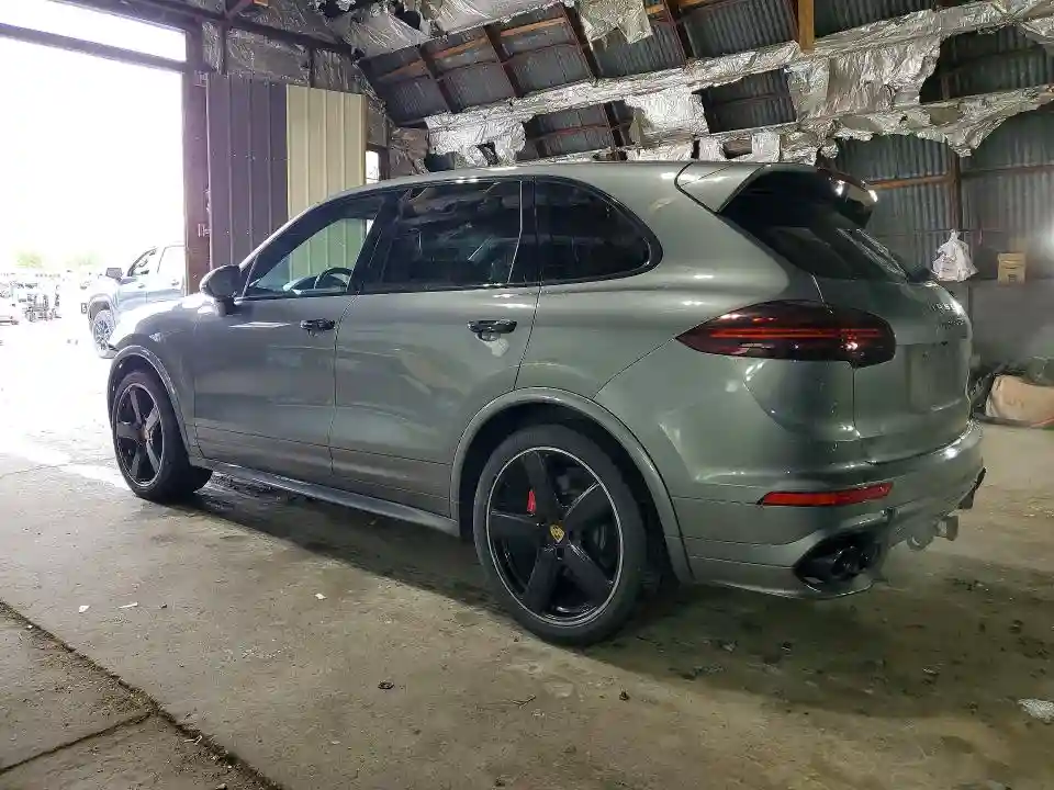 WP1AD2A27JLA80755 2018 PORSCHE CAYENNE-1