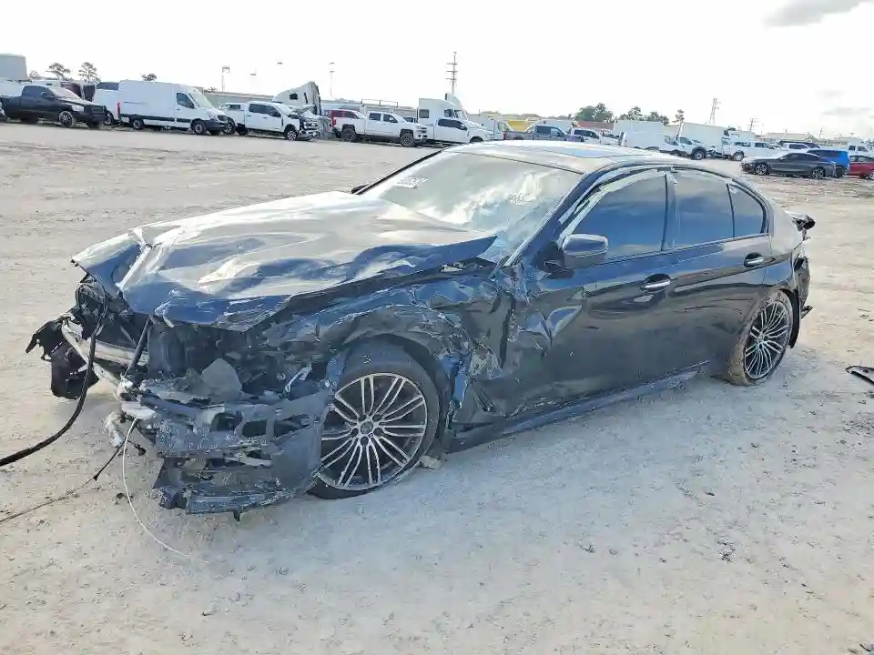 WBAJA5C33HG897870 2017 BMW 5 SERIES-0
