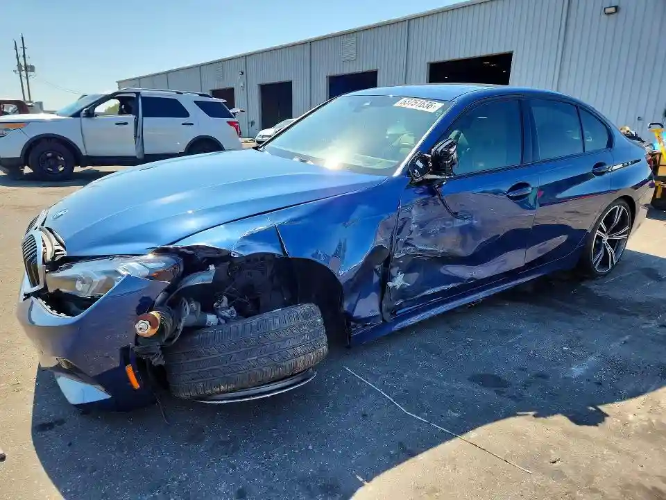 3MW69FF06P8D63281 2023 BMW 3 SERIES-0