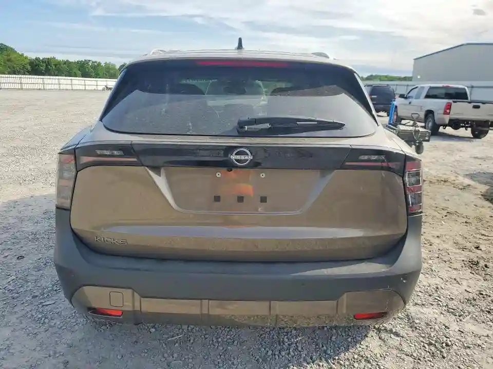 3N8AP6CE8TL304702 2026 NISSAN KICKS-5