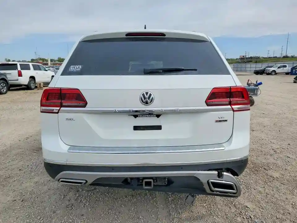 1V2NR2CA4JC594893 2018 VOLKSWAGEN ATLAS-5