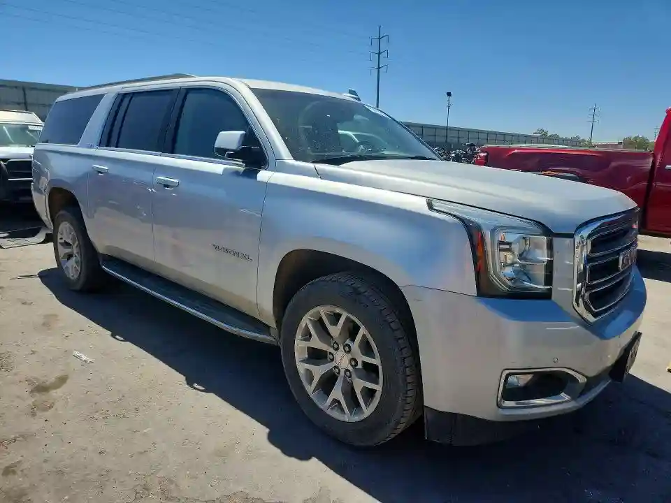 1GKS2GKC6HR161192 2017 GMC YUKON-3