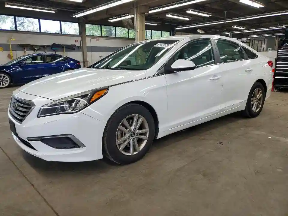 5NPE24AF7GH360440 2016 HYUNDAI SONATA-0