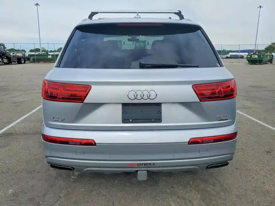 WA1VAAF71JD019111 2018 AUDI Q7-5