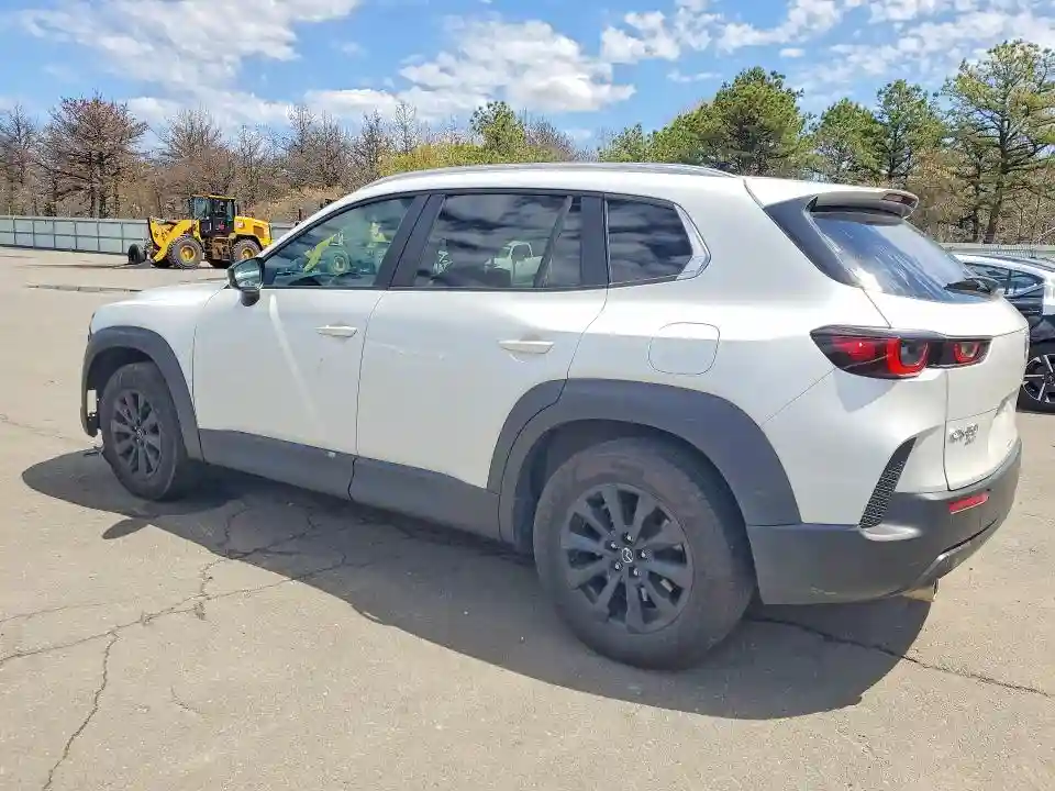 7MMVABBM8SN305654 2025 MAZDA CX-50-1