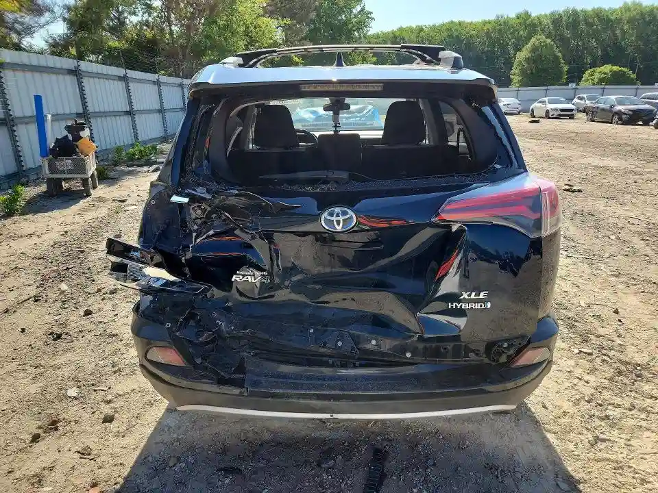 JTMRJREV8JD246317 2018 TOYOTA RAV4-5