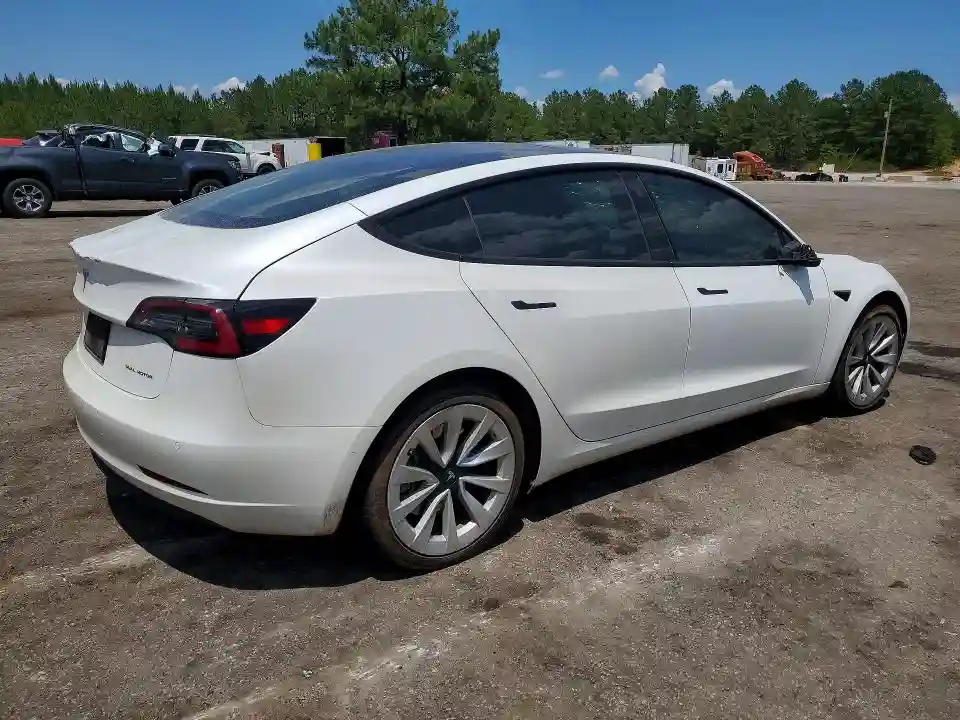 5YJ3E1EB6NF103222 2022 TESLA MODEL 3-2