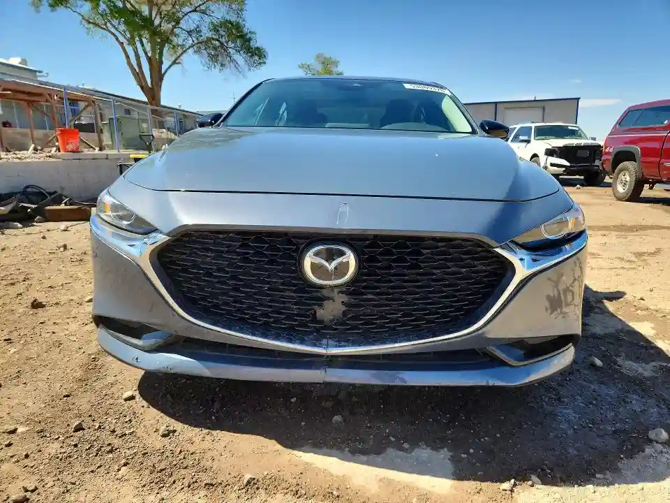 3MZBPBCM8RM402483 2024 MAZDA 3-4