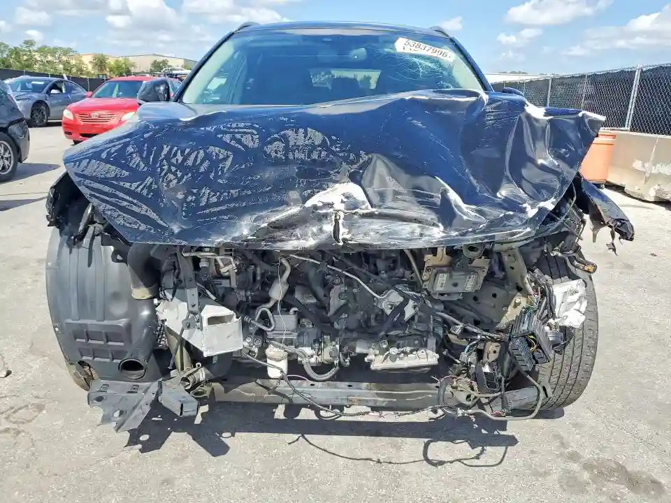3PCAJ5M31KF108800 2019 INFINITI QX50-4