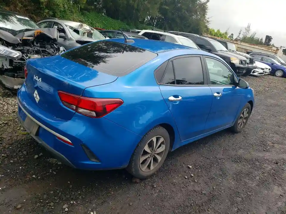 3KPA24AD8PE577562 2023 KIA RIO-2