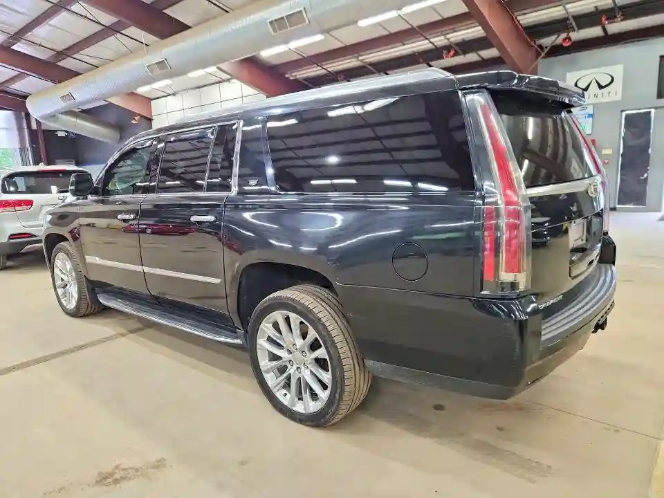 1GYS4HKJ5KR176701 2019 CADILLAC ESCALADE-1