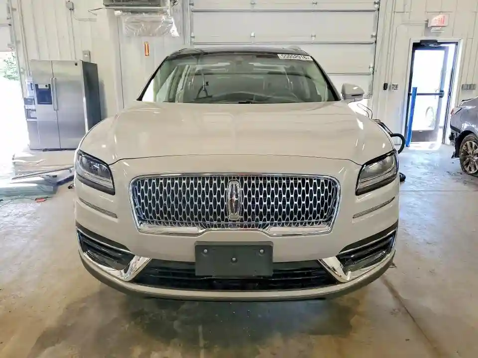 2LMPJ8LP5KBL61115 2019 LINCOLN NAUTILUS-4