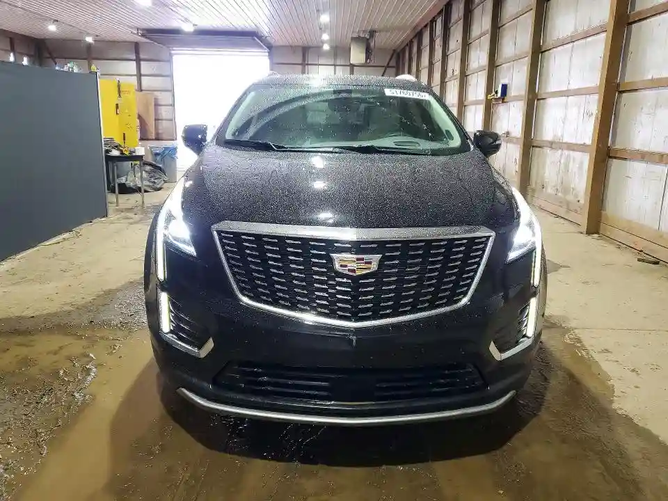 1GYKNDRS6PZ121427 2023 CADILLAC XT5-4