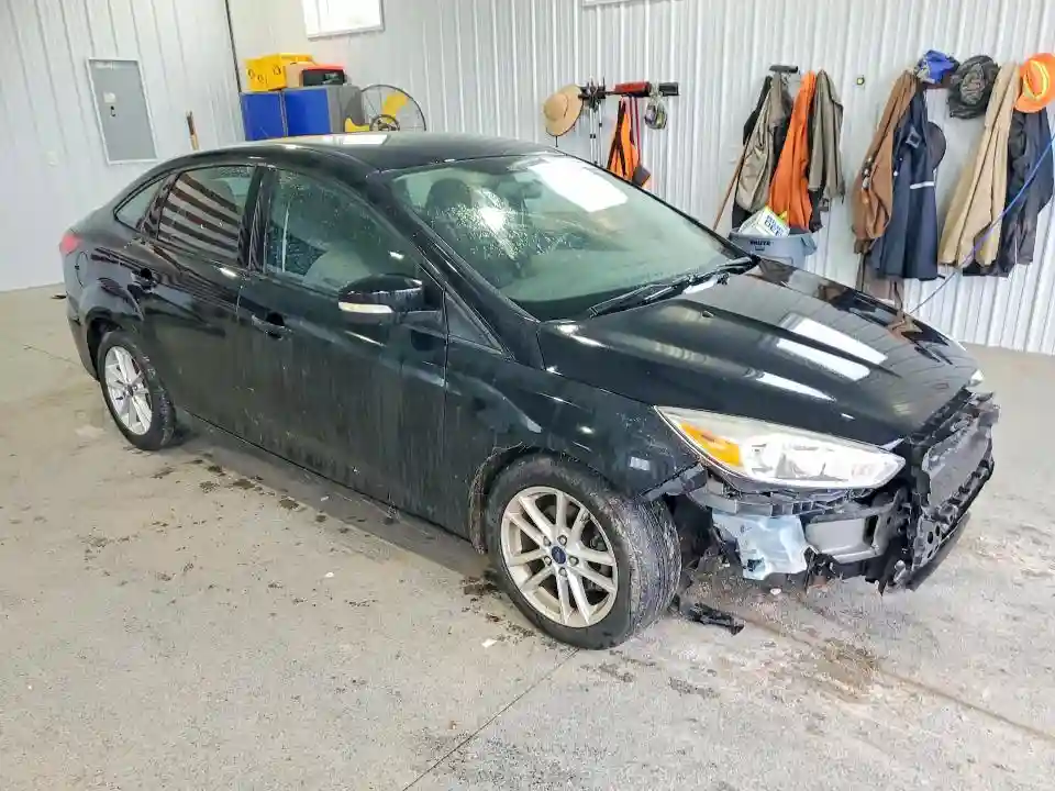 1FADP3F24HL252521 2017 FORD FOCUS-3