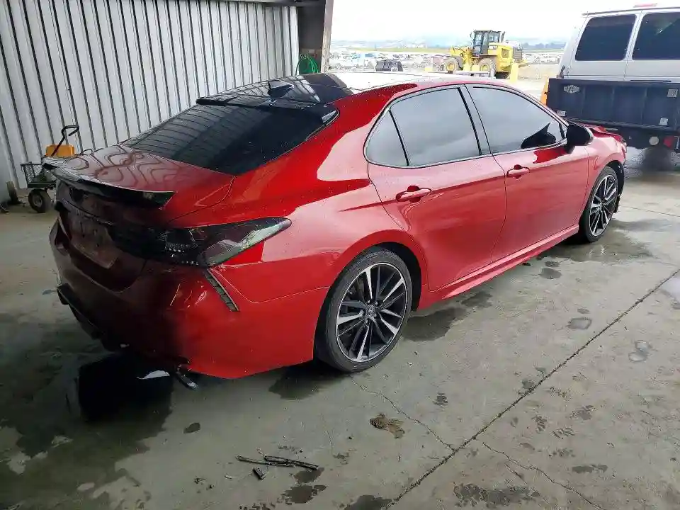 4T1B61HK2KU160102 2019 TOYOTA CAMRY-2