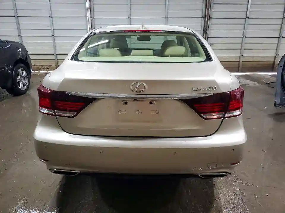 JTHBL5EF6F5134662 2015 LEXUS LS-5