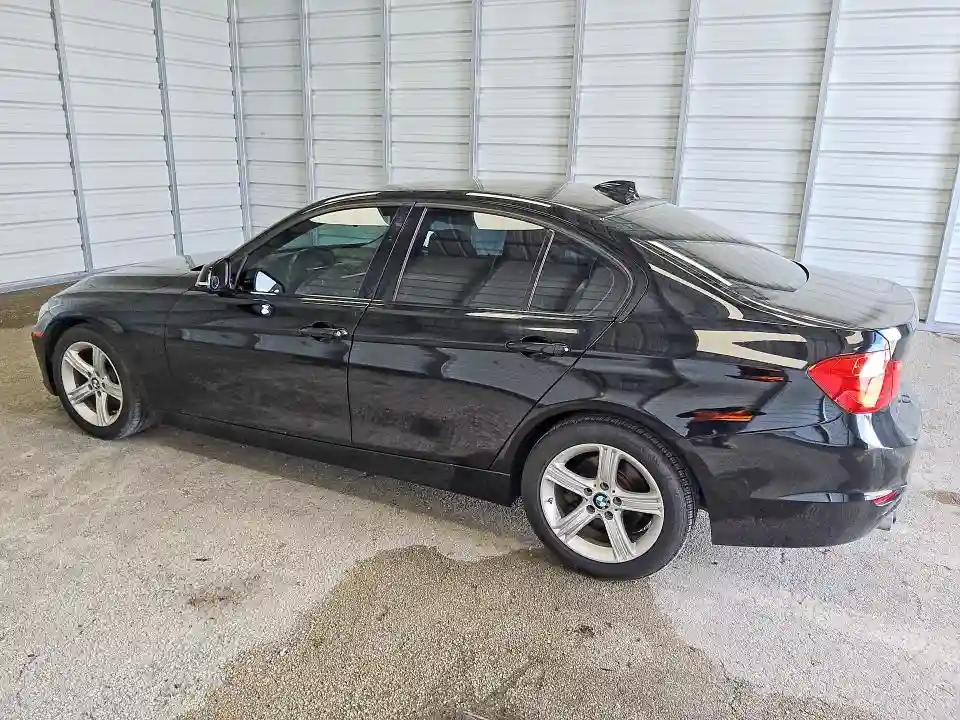 WBA3A5C58FF607586 2015 BMW 3 SERIES-1