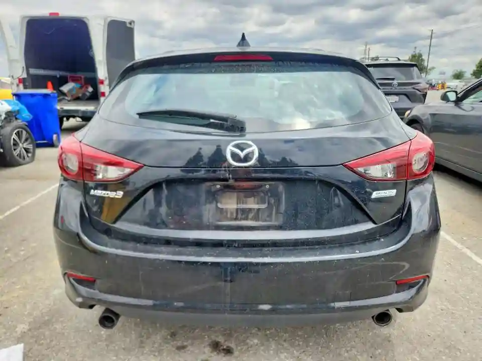 JM1BN1M32H1100126 2017 MAZDA 3-5