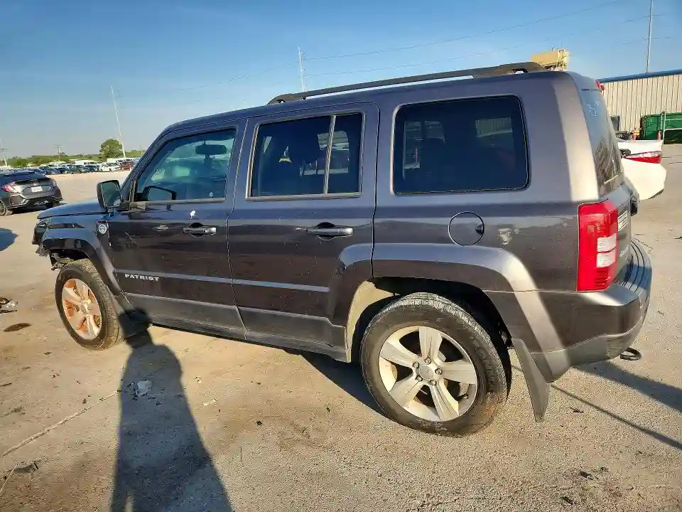 1C4NJRBB7HD135955 2017 JEEP PATRIOT-1