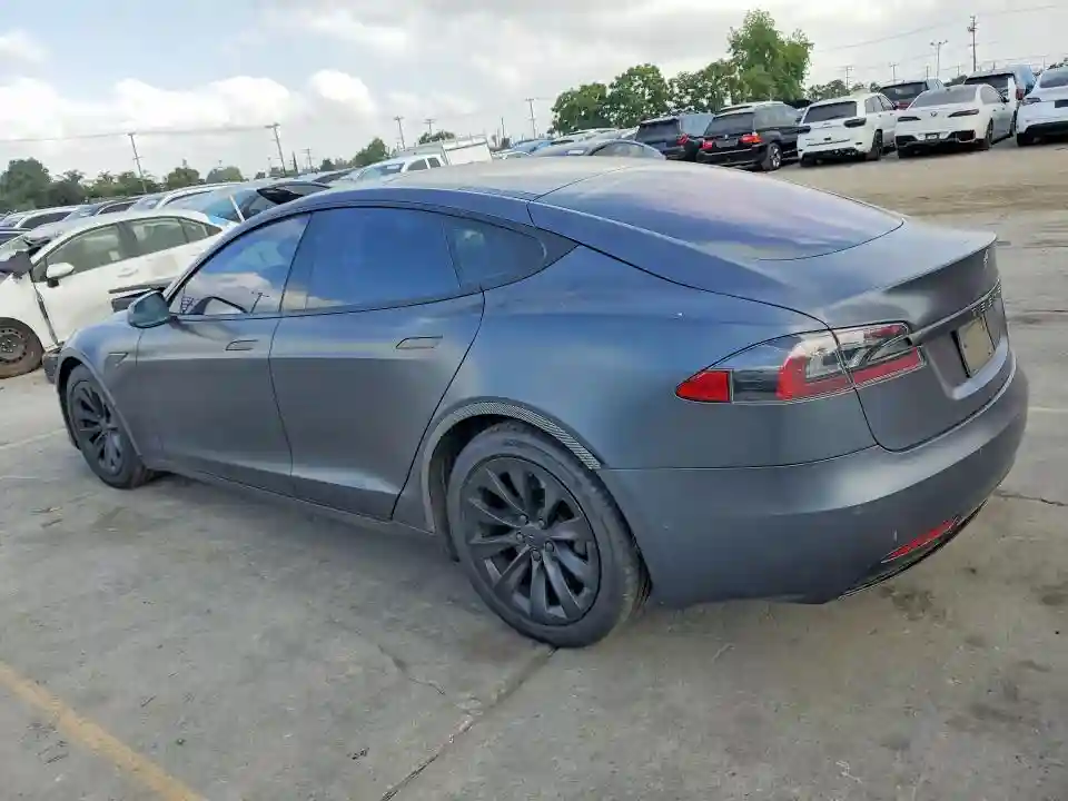 5YJSA1E16GF161090 2016 TESLA MODEL S-1