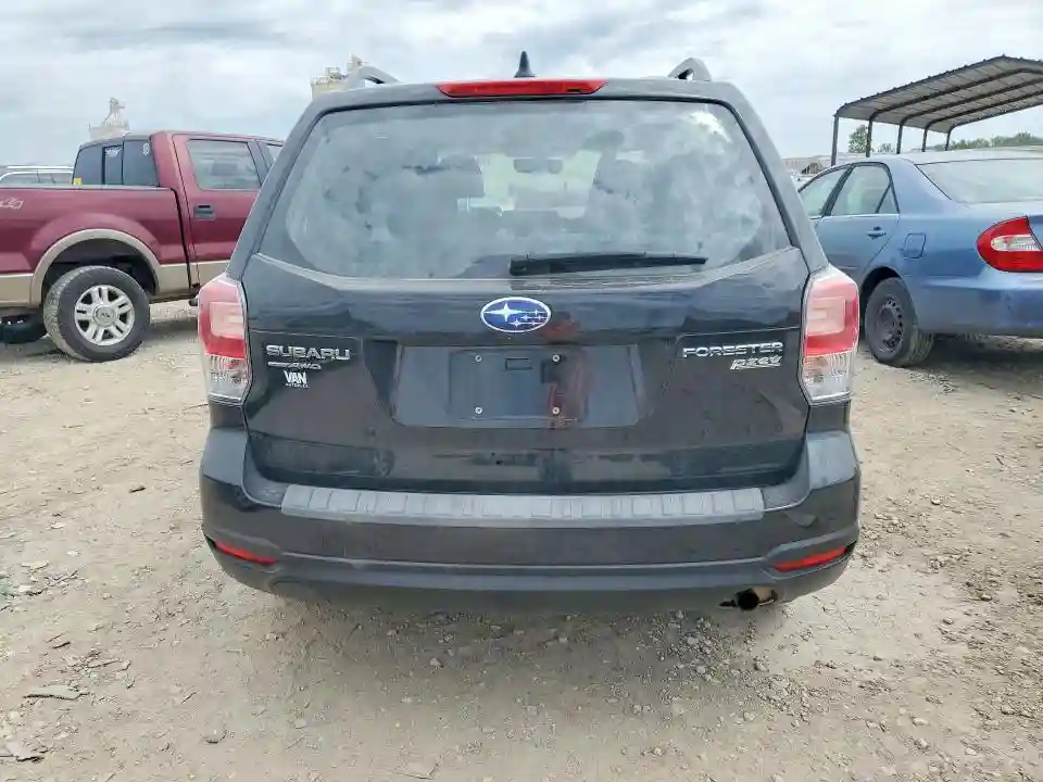 JF2SJABC2HH576061 2017 SUBARU FORESTER-5