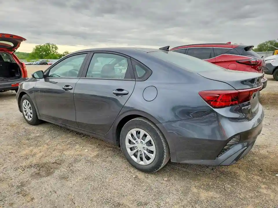 3KPF24AD4PE550347 2023 KIA FORTE-1