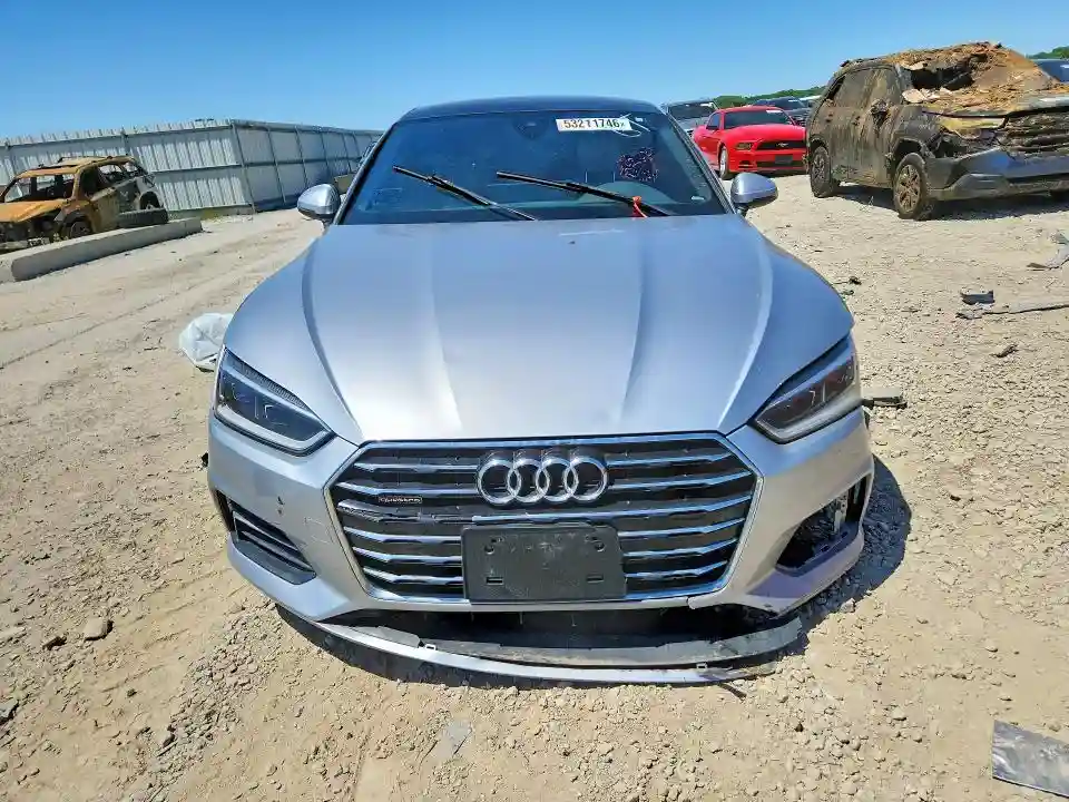 WAUANCF56KA054472 2019 AUDI A5-4