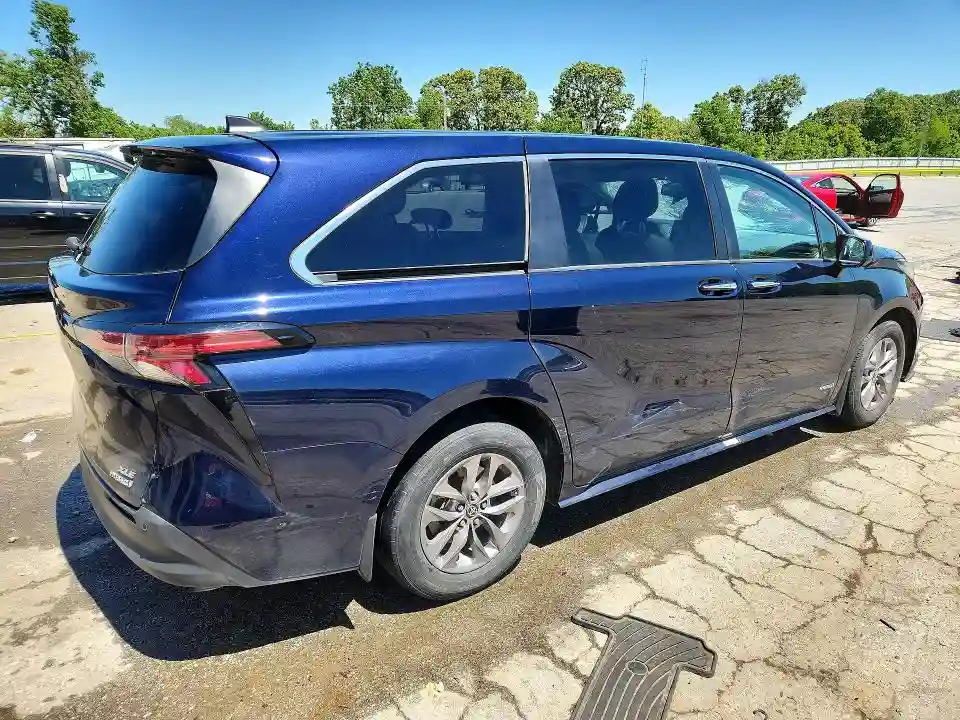 5TDYRKEC9MS034075 2021 TOYOTA SIENNA-2