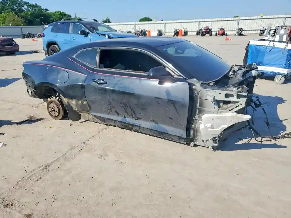 1G1FH1R76K0107364 2019 CHEVROLET CAMARO-3
