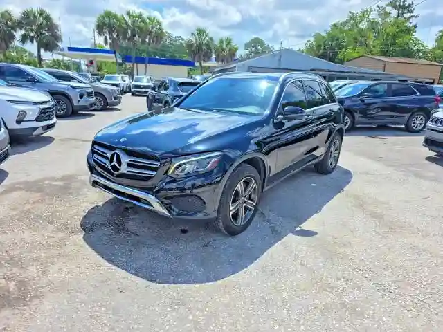 WDC0G4JB3JV107125 2018 MERCEDES-BENZ GLC-CLASS-1