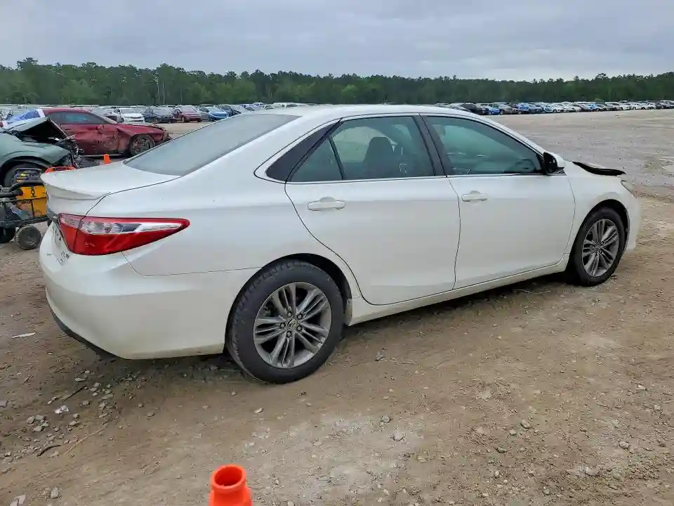 4T1BF1FK2GU545900 2016 TOYOTA CAMRY-2