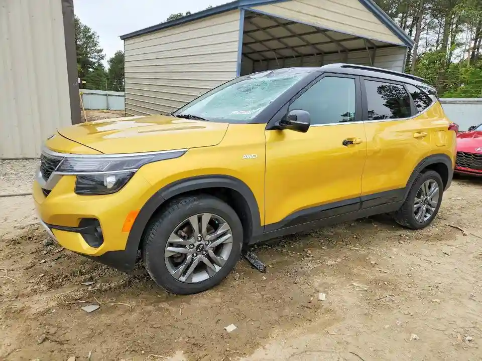 KNDEUCAA2M7181098 2021 KIA SELTOS-0