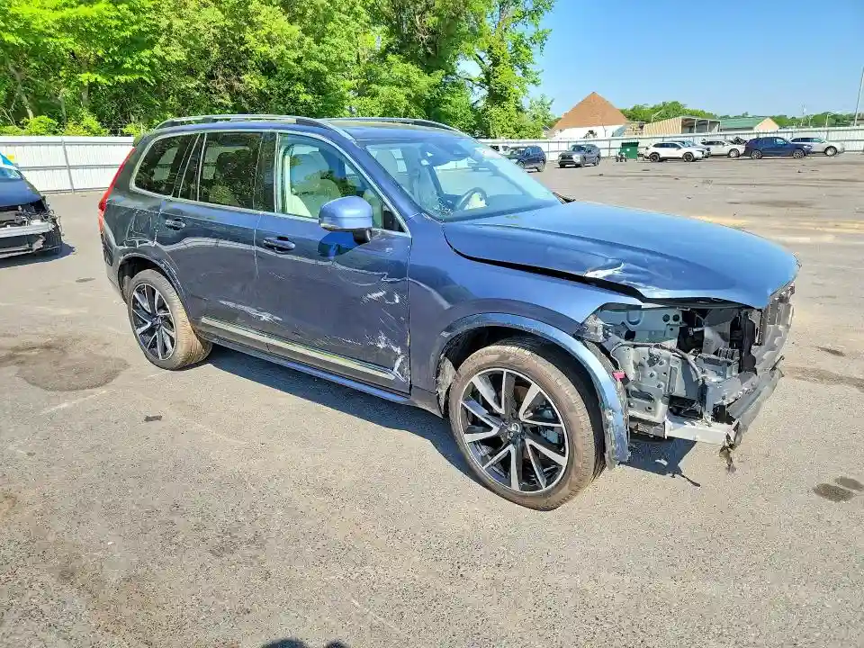 YV4062PE4R1179174 2024 VOLVO XC90-3