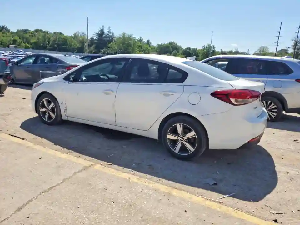 3KPFL4A72JE257139 2018 KIA FORTE-1