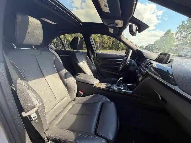 WBA8E9C52GK646913 2016 BMW 3 SERIES-4