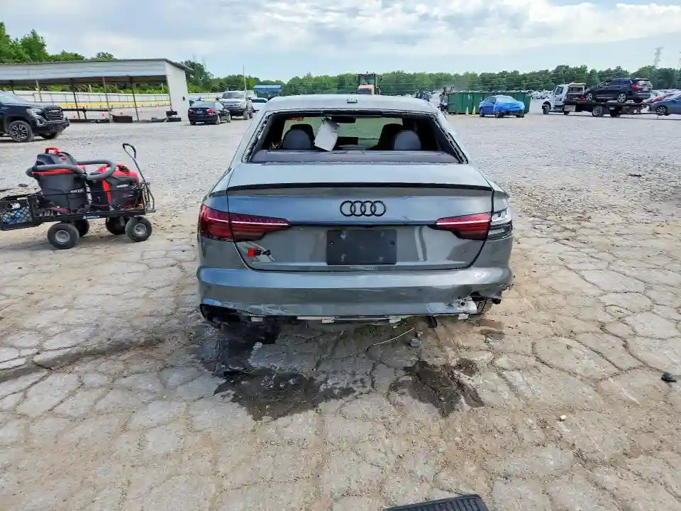 WAUB4AF43RA043992 2024 AUDI S4/RS4-5