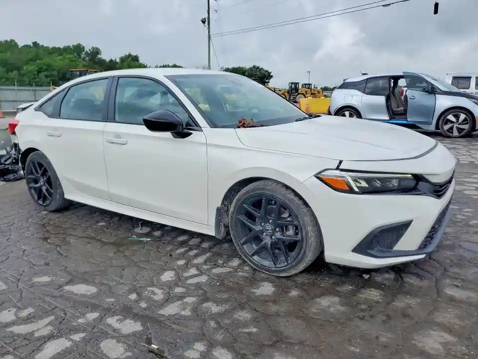 2HGFE2F57RH563728 2024 HONDA CIVIC-3