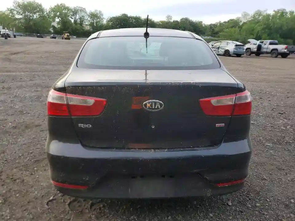 KNADM4A38H6118390 2017 KIA RIO-5