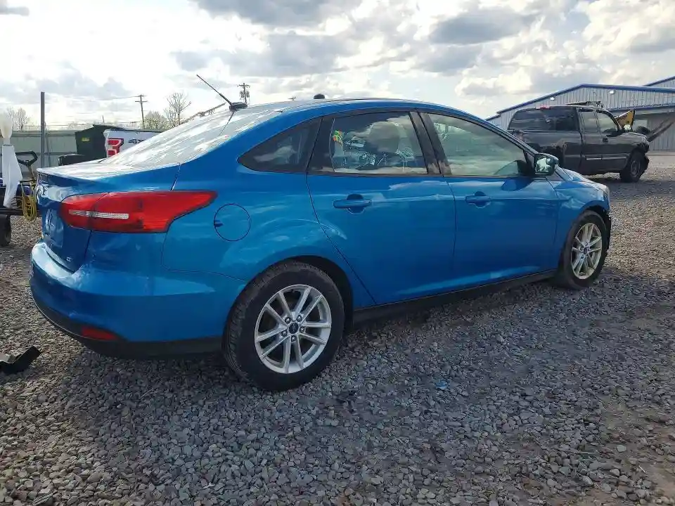 1FADP3F26HL250818 2017 FORD FOCUS-2