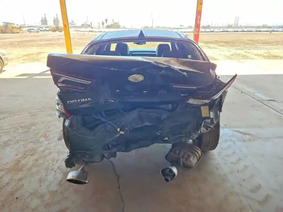 5XXGU4L13KG329582 2019 KIA OPTIMA-5