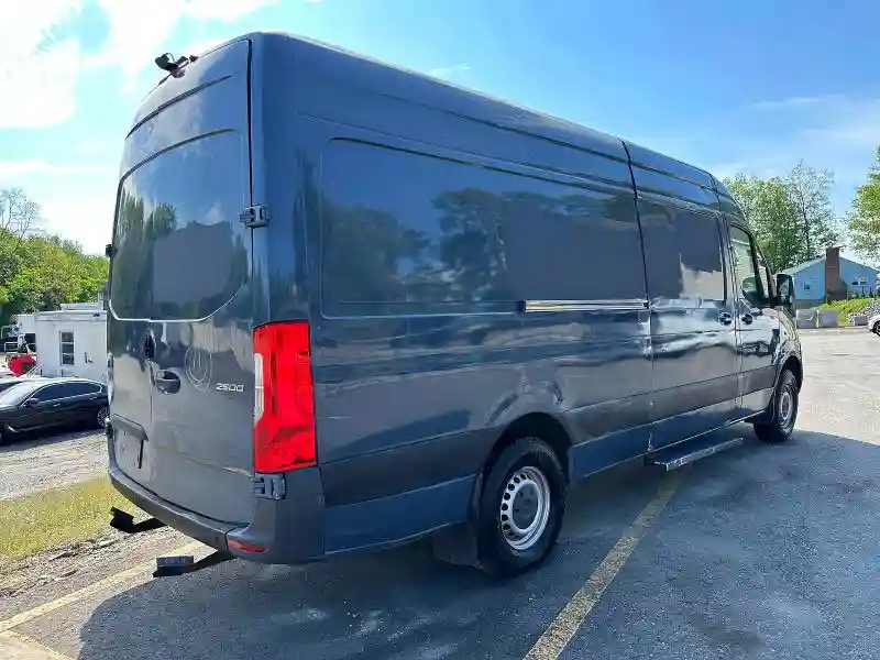 WD4PF1CD8KP147104 2019 MERCEDES-BENZ SPRINTER-2